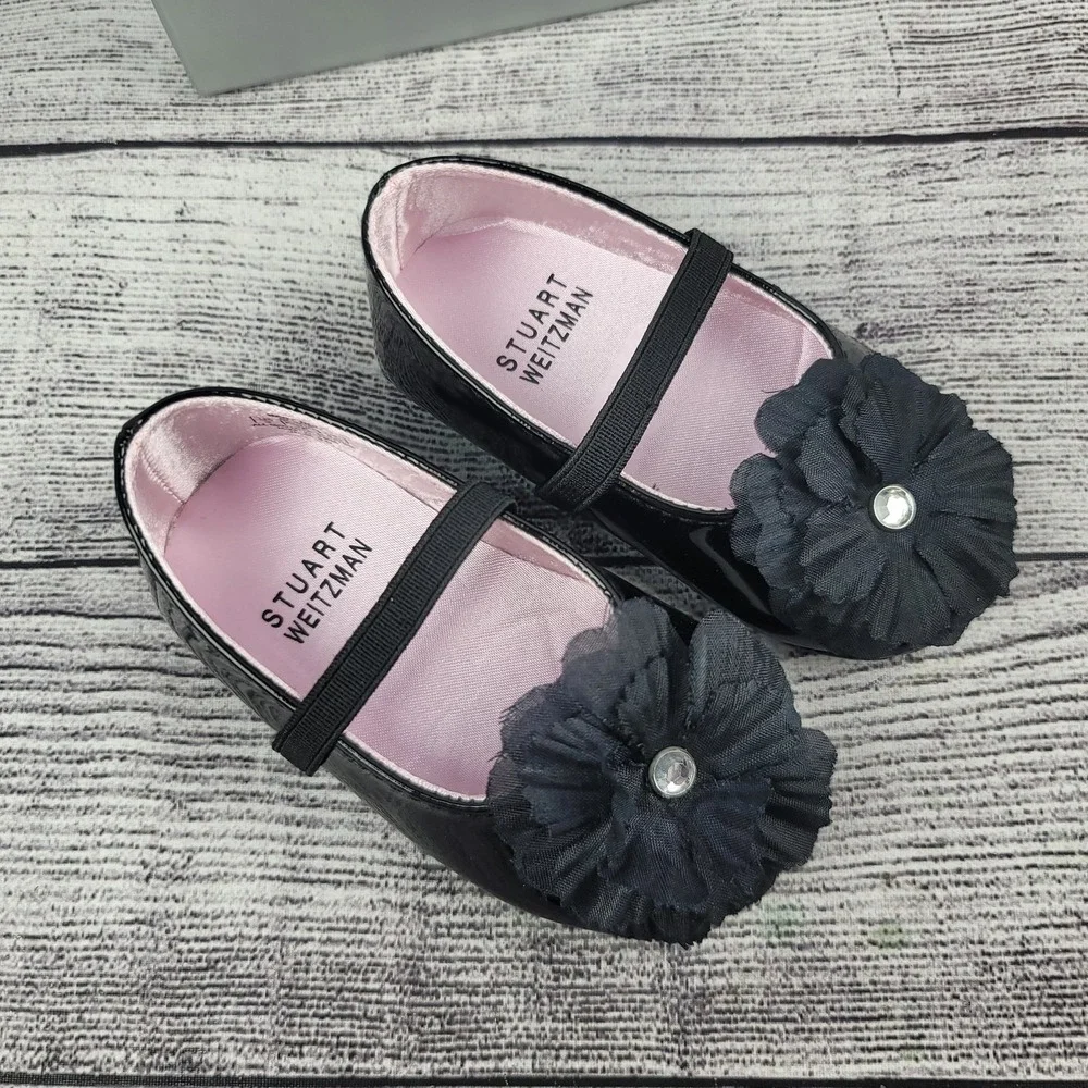 Stuart Weitzman Black Flower Mary Jane Baby Bud Shoes Size 3 (6-9 months)